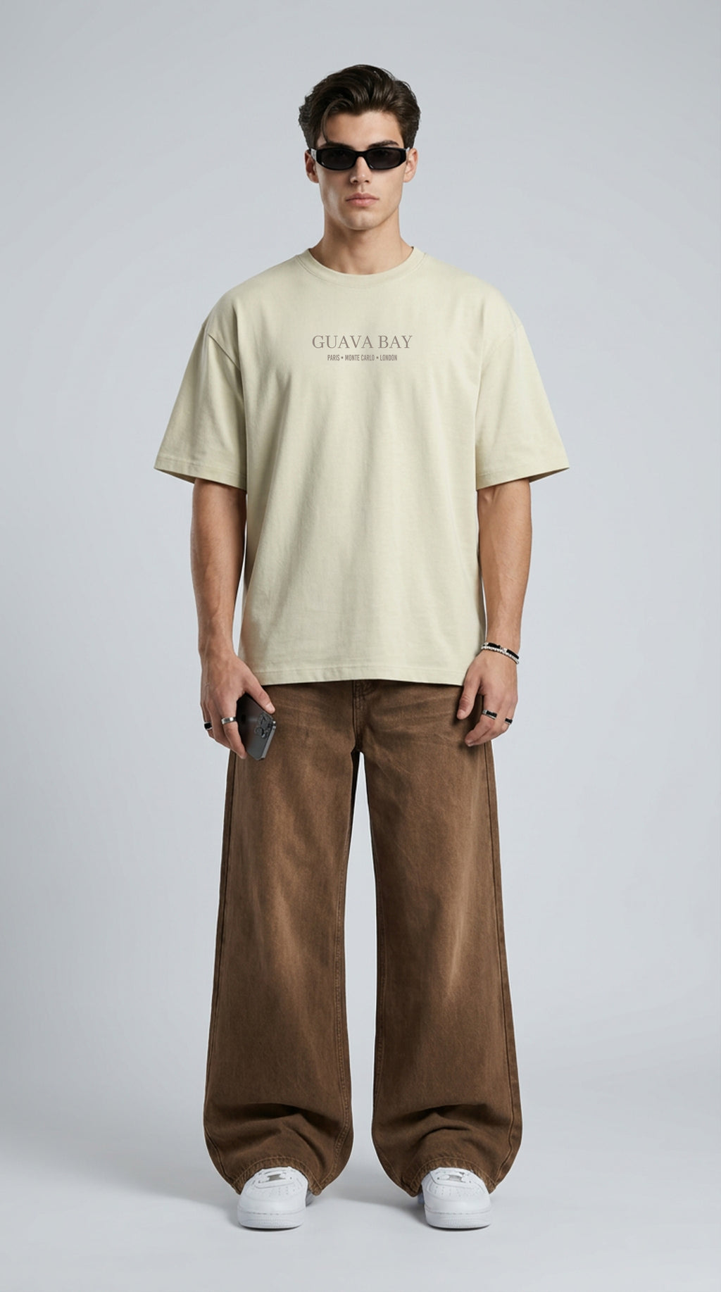 La Masion Off White T-Shirt